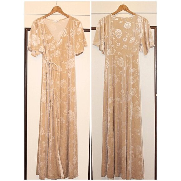 Baltic Born - Matthews Embossed Velvet Maxi Dress in Champagne, Small - Picture 1 of 11